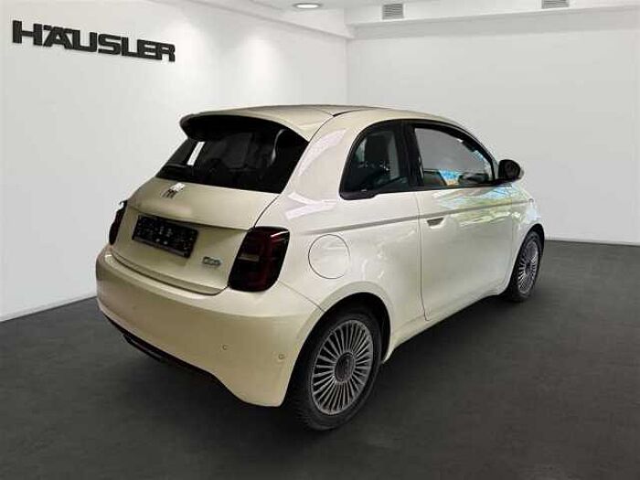Fiat 500e PDC Rückfahrkamera Sitzheizung KeyLess