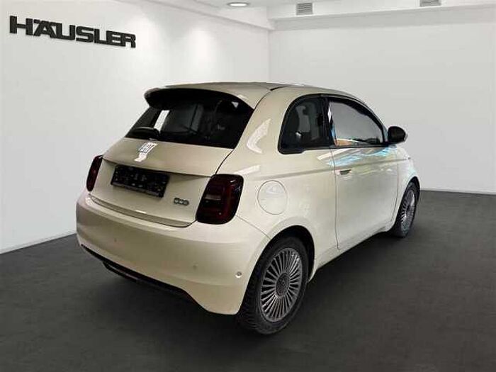 Fiat 500e PDC Rückfahrkamera Sitzheizung Klimaautomatik