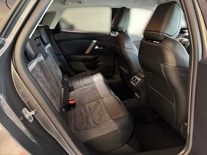 Citroen C4 Max PDC 360° Kamera Sitzheizung LED KeyLess Navi