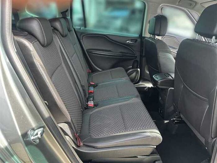 Opel Zafira Innovation 200Ps AHK Navi Kamera LED PDC SHZ uvm.
