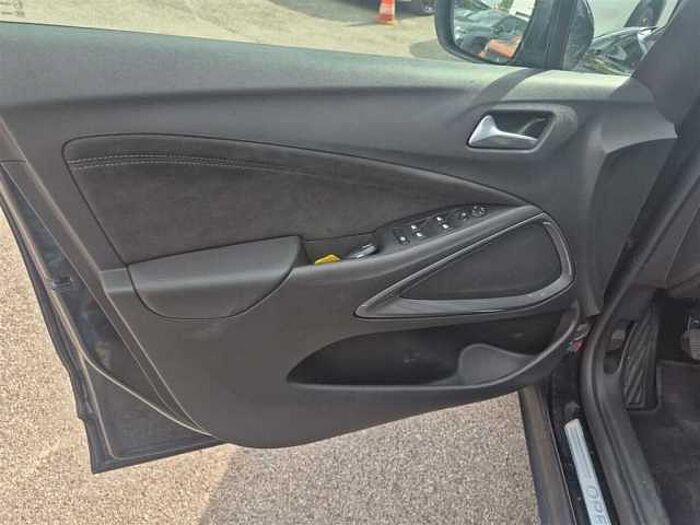 Opel Crossland X Crossland Ultimate Navigation Klimaanlage Einparkhilfe uvm.