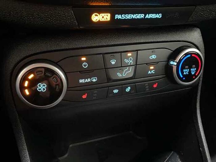 Ford Fiesta EcoBoost 1.0 Klima PDC SHZ uvm.