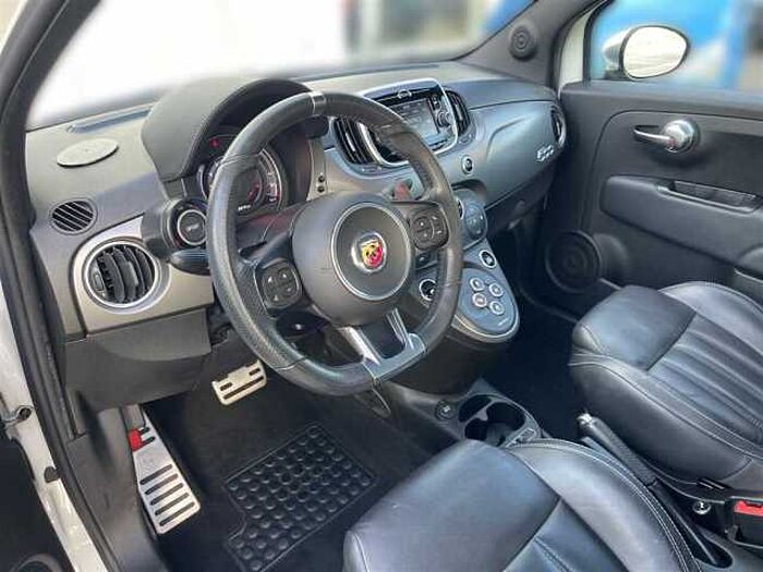 Abarth 595 Turismo 1.4 Leder PDC SHZ Automatik 165 PS