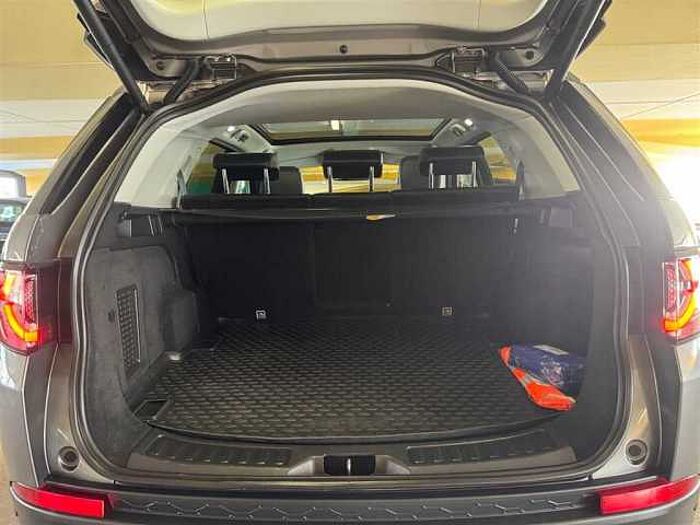 Land Rover Discovery Sport 2.0 TD4 HSE AWD Automatik Leder Panoramadach Kamera