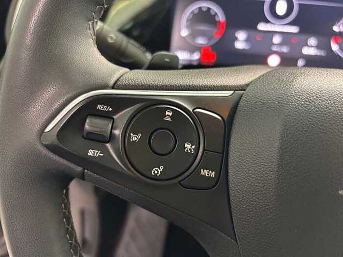 Opel Grandland X Enjoy 1.2 Automatik PDC Klimaautomatik LED Navi