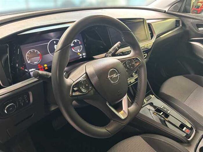Opel Grandland X Enjoy 1.2 Automatik PDC Klimaautomatik LED Navi