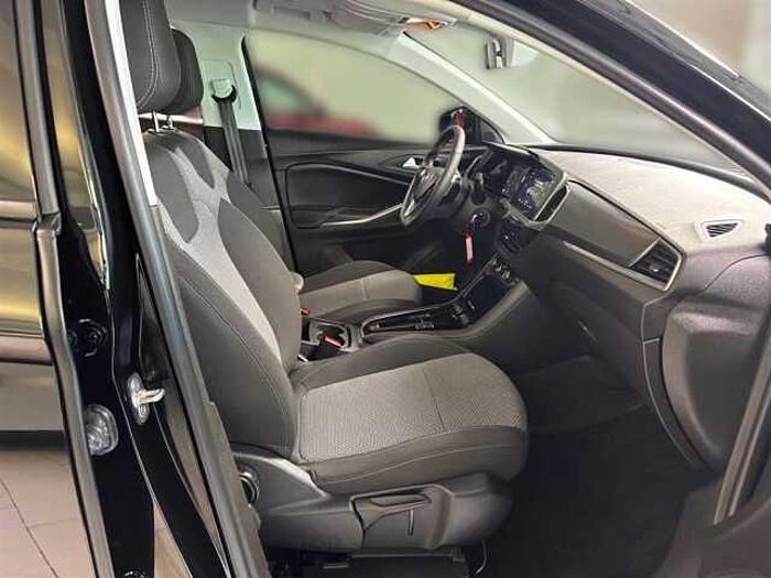 Opel Grandland X Enjoy 1.2 Automatik PDC Klimaautomatik LED Navi