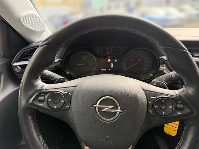 Opel Corsa 1.2 Edition Automatik Navi PDC Kamera SHZ Klima Isofix Tempomat Lichtsenso
