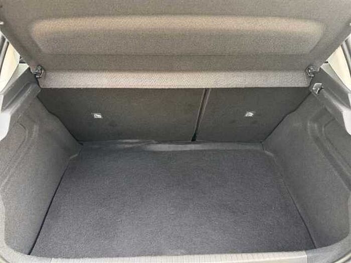 Opel Corsa 1.2 Edition Automatik Navi PDC Kamera SHZ Klima Isofix Tempomat Lichtsenso