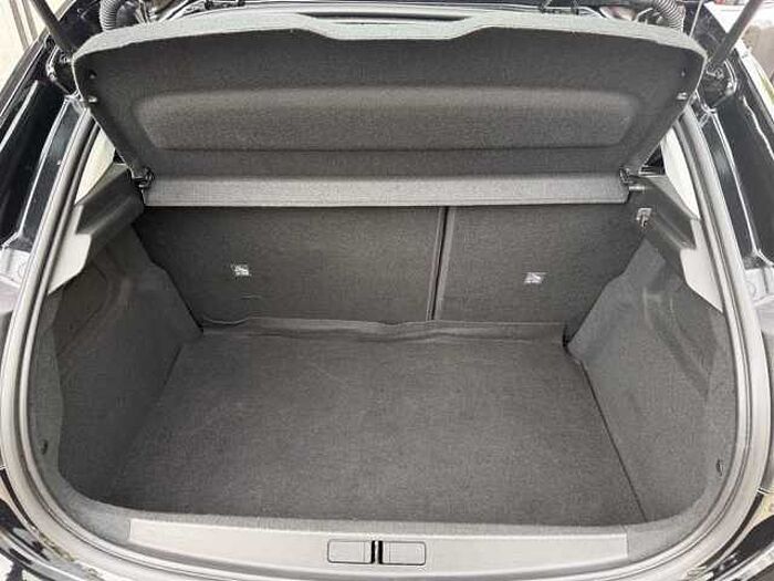 Opel Corsa 1.2 Corsa Edition, PDC, Navi Multimedia, Klima, Tempomat,
