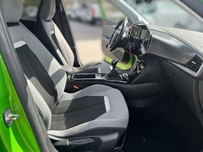 Opel Mokka Elegance 100Ps Navi PDC LED SHZ Carplay uvm.
