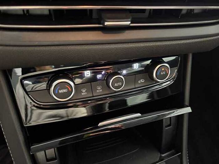 Opel Grandland X Enjoy 1.2 Automatik PDC LED Navi Klimaauotmatik