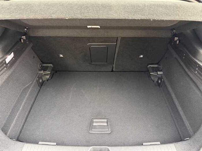 Opel Astra Elegance 1.2 5-Türer PDC Kamera Klima Keyless LED Bluetooth Isofix Lichtse