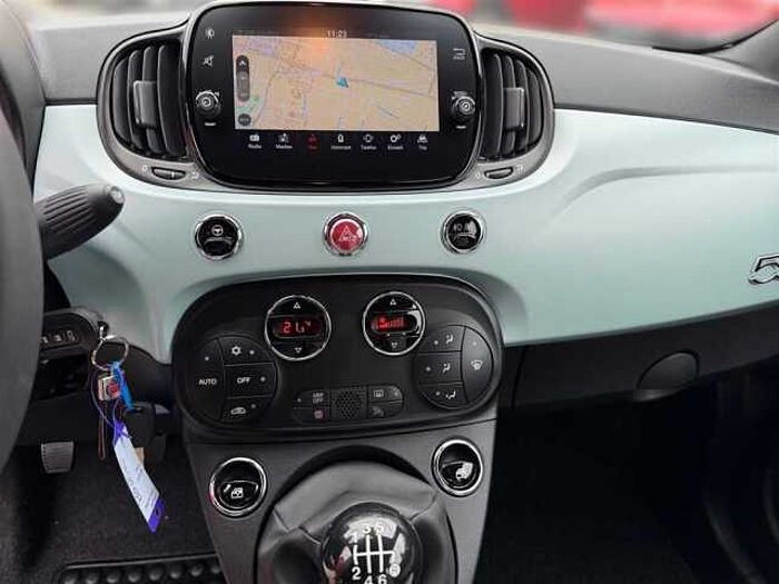 Fiat 500C 1.0 Hybrid Dolcevita Navi PDC Bluetooth Klimaautomatik Lichtsensor CarPlay