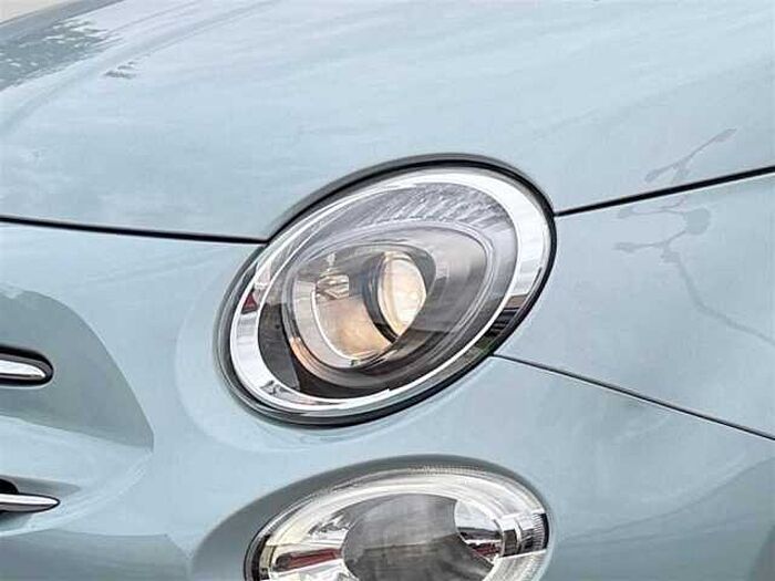 Fiat 500C 1.0 Hybrid Dolcevita Navi PDC Bluetooth Klimaautomatik Lichtsensor CarPlay