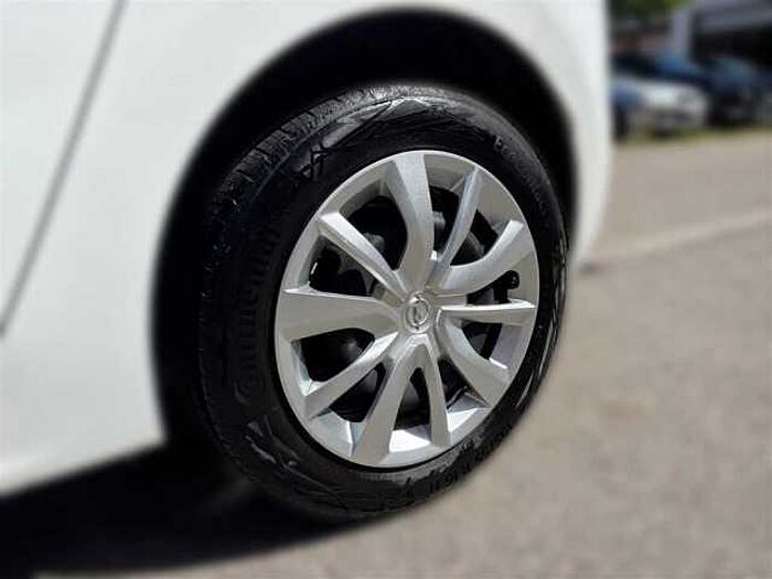 Opel Corsa F 1.2 Edition Einparkhile Klima Sitzheizung