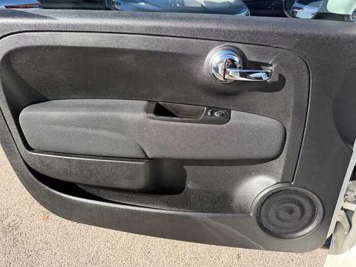 Fiat 500 1.2 Lounge, PDC, City - Paket, Uconnect,