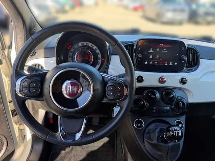Fiat 500 1.2 Lounge, PDC, City - Paket, Uconnect,