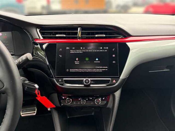 Opel Corsa GS 130Ps Automatik LED Kamera PDC SHZ Carplay uvm.