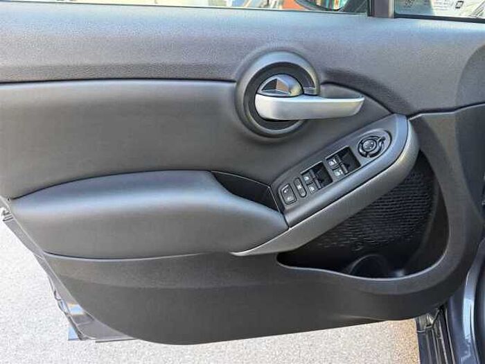Fiat 500X 1.3 Sport Automatik, Uconnect Navi, SH, Kamera, PDC vo+hi