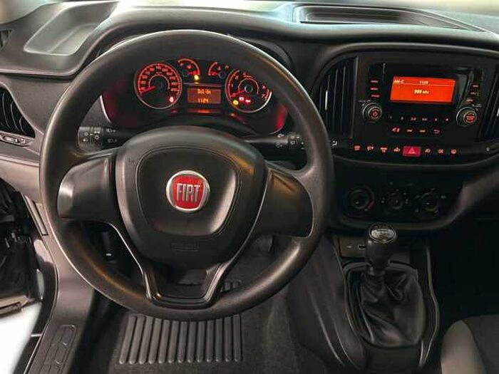 Fiat Doblo 1.4 T-Jet Easy Klimaanlage Tempomat Bordcomputer