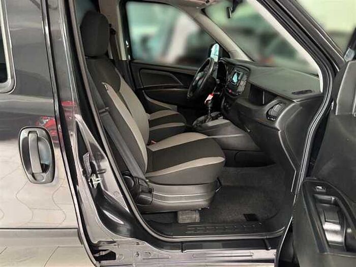 Fiat Doblo 1.4 T-Jet Easy Klimaanlage Tempomat Bordcomputer