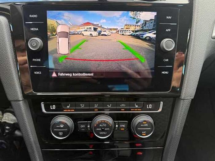 Volkswagen T-Cross 1.5 TSI Join Automatik, Comfortline, PDC, SH, Kamera, Chrom-Paket, Navi,