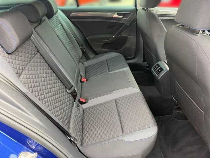 Volkswagen T-Cross 1.5 TSI Join Automatik, Comfortline, PDC, SH, Kamera, Chrom-Paket, Navi,