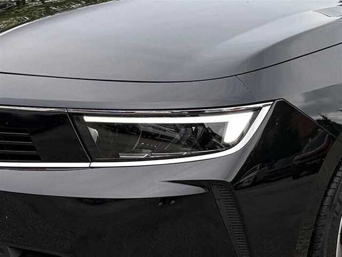 Opel Astra Elegance,1.2 mit Sitzheizung CarPlay Lenkradheizung Rückfahrkamera Beheizb
