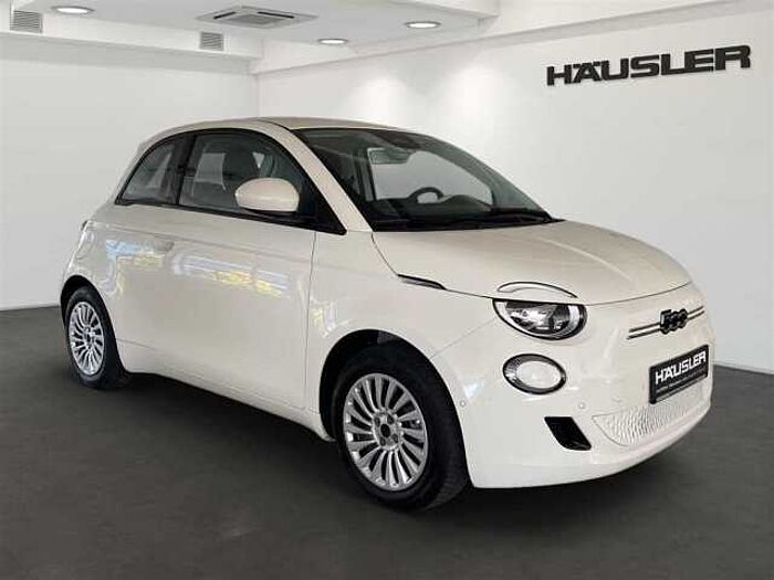 Fiat 500e Base Kamera PDC SHZ 118 PS