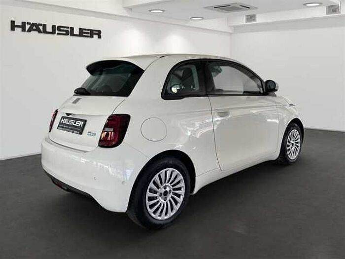 Fiat 500e Base Kamera PDC SHZ 118 PS