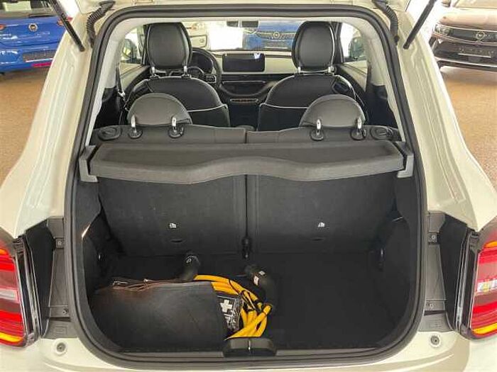Fiat 500e Base Kamera PDC SHZ 118 PS