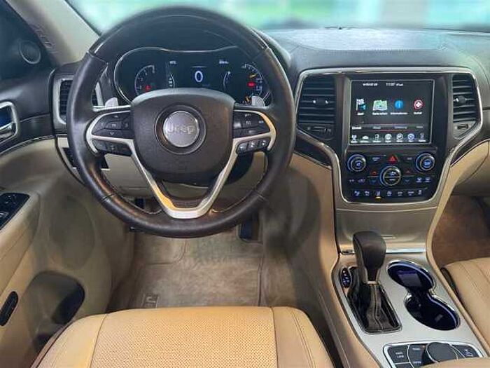 Jeep Grand Cherokee 3.0 Leder Kamera Sitzbelüftung Panoramaschiebedach