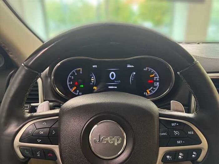Jeep Grand Cherokee 3.0 Leder Kamera Sitzbelüftung Panoramaschiebedach