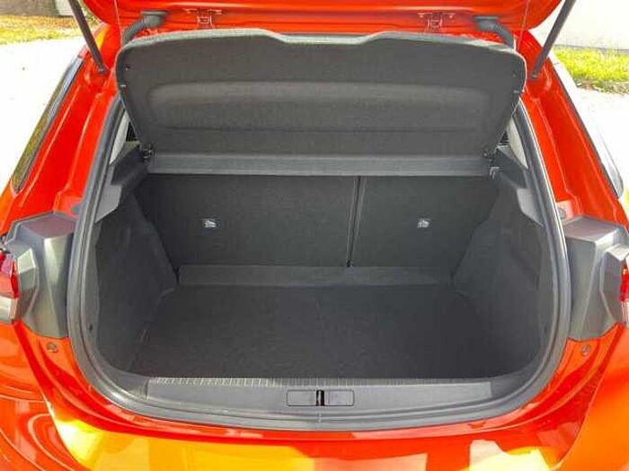 Opel Corsa Edition 1.2 Klima PDC Bordcomp.