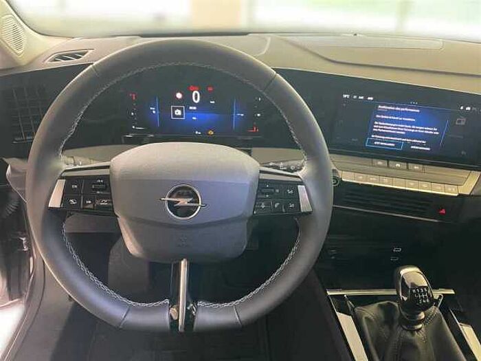 Opel Astra Enjoy 1.2 Kamera Parksensoren LED Klimaautomatik
