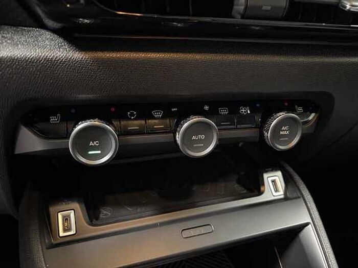 Citroen C4 PT 130 S&S EAT8 Kamera Lenkradheizung LED KeyLess