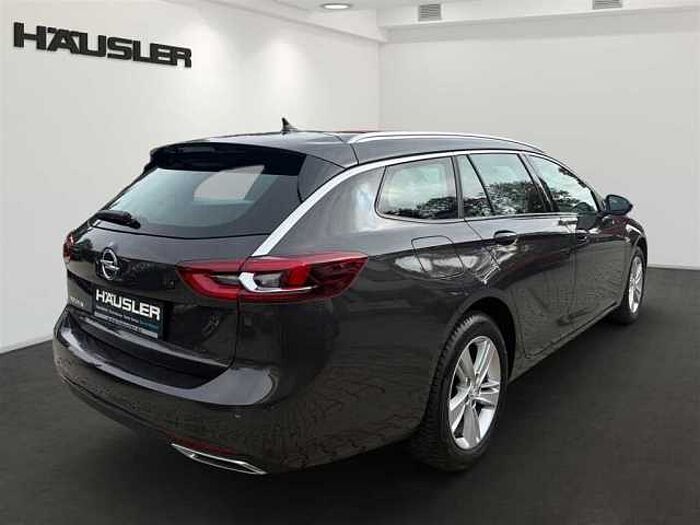 Opel Insignia 2.0 Sports Tourer mit Spurhalterassistent Einparkhilfe vo und hi Tempom
