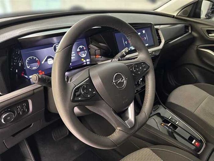 Opel Grandland X Enjoy 1.2 Automatik PDC Klimaautomatik LED Navi
