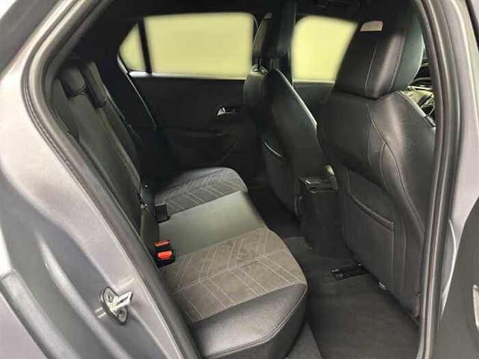 Opel Corsa 1.2 Ultimate Automatik Kamera Sitzheizung LED Navi