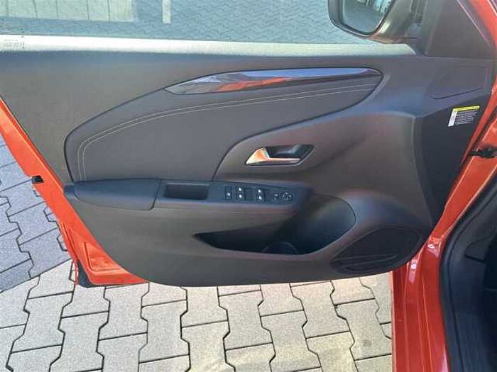 Opel Corsa Elegance 100Ps Navi LED Kamera SHZ Carplay uvm.