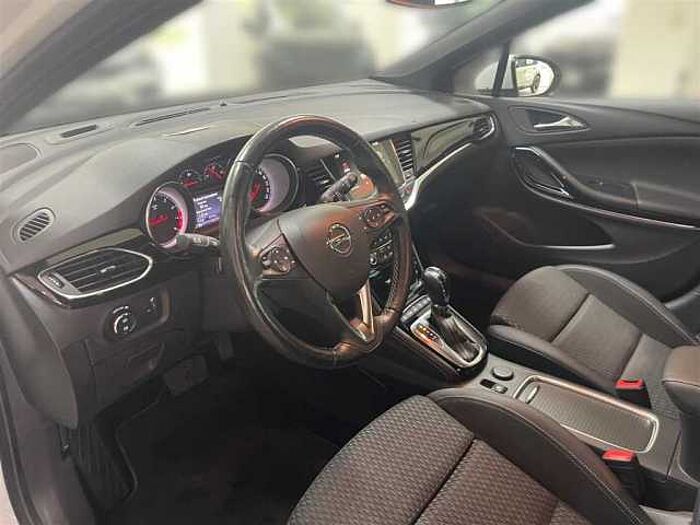 Opel Astra Innovation 1.4T Navi Kamera SHZ LHZ PDC
