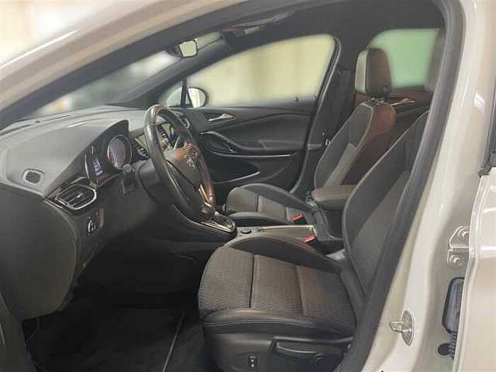 Opel Astra Innovation 1.4T Navi Kamera SHZ LHZ PDC