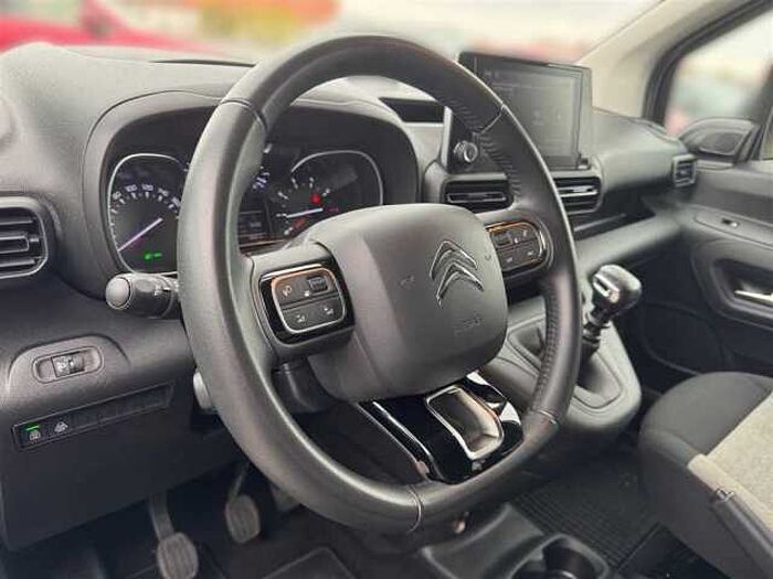 Citroen Berlingo 1.5 BlueHDi XL PDC Kamera Sitzheizung CarPlay