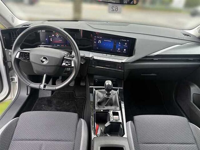 Opel Astra Enjoy LED PDC Klima Carplay StartStopp uvm.