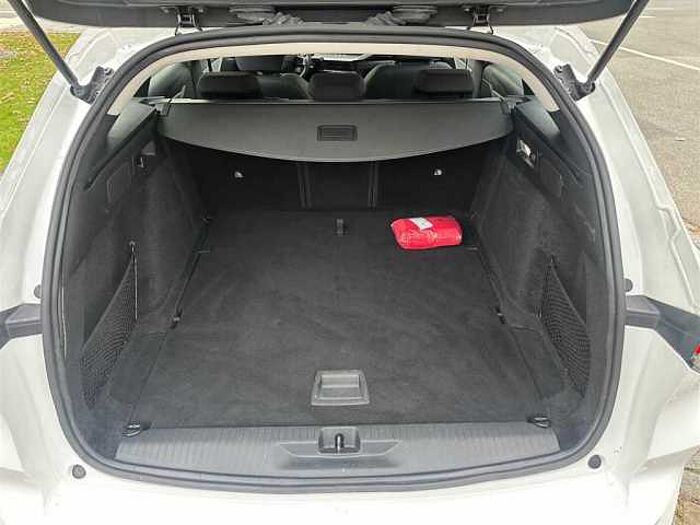 Opel Astra Enjoy LED PDC Klima Carplay StartStopp uvm.