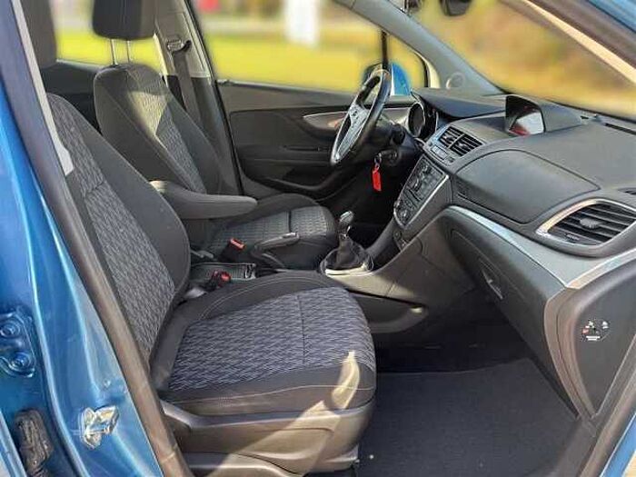 Opel Mokka Edition 140Ps Navi Parkpilot Sitzheizung Klima Tempomat uvm.