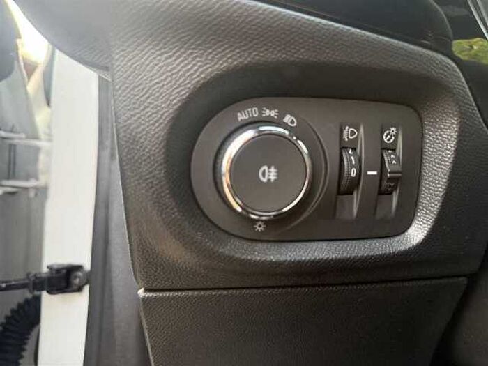 Opel Corsa 1.2T GS Klimaaut. Kamera Sitz. u. Lenkradheiz