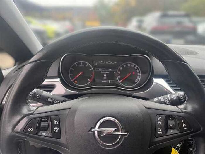 Opel Corsa 1.4 Innovation Bi XENON Klimaaut Sitz u. Lenkradheizung