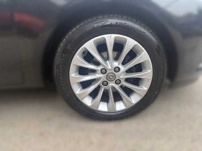 Opel Corsa 1.4 Innovation Bi XENON Klimaaut Sitz u. Lenkradheizung